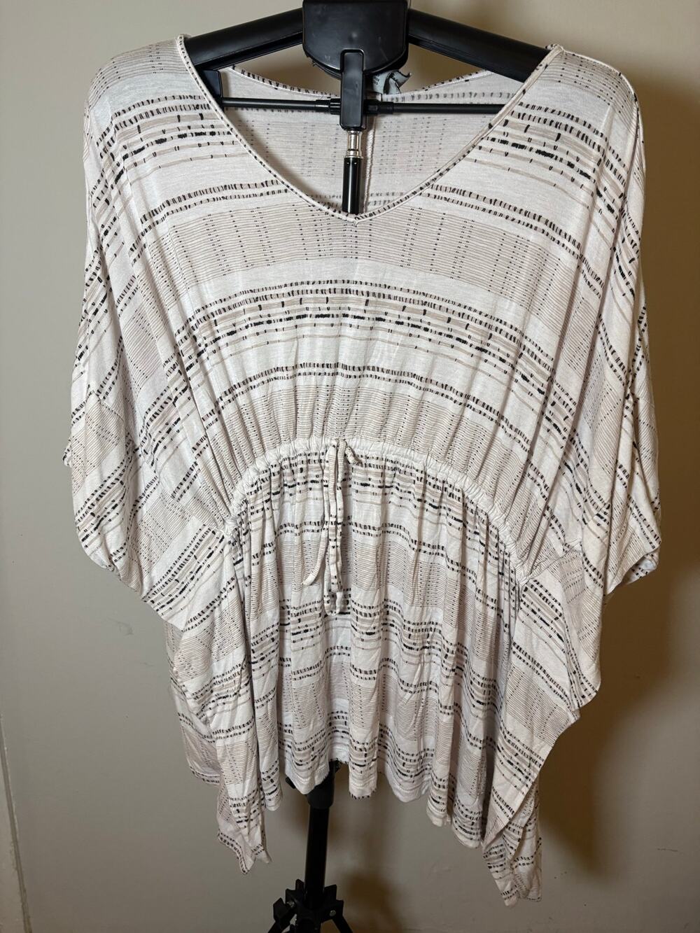 Catherine’s 2x top